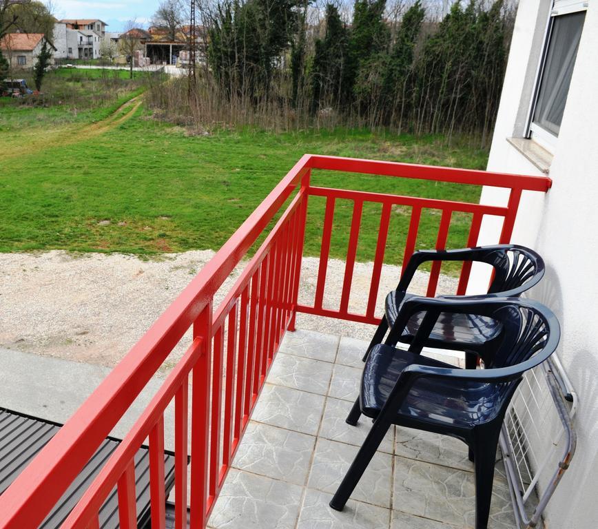 Ana Stjepan Nikolic - Pilgrim'S 2Nd Home Međugorje Exterior foto
