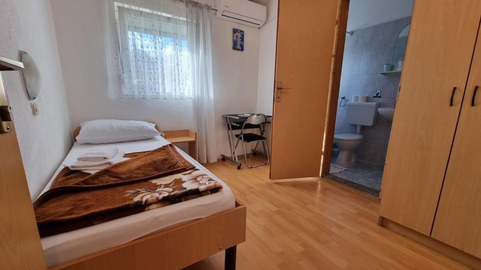 Ana Stjepan Nikolic - Pilgrim'S 2Nd Home Međugorje Exterior foto