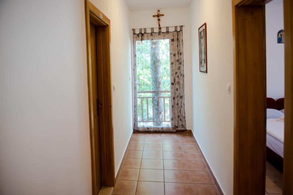Ana Stjepan Nikolic - Pilgrim'S 2Nd Home Međugorje Exterior foto